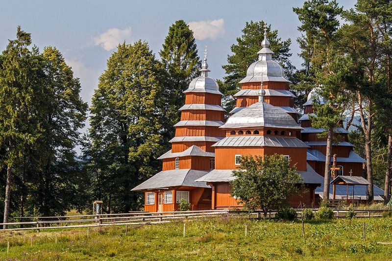 Дерев’яні церкви України – світова спадщина ЮНЕСКО