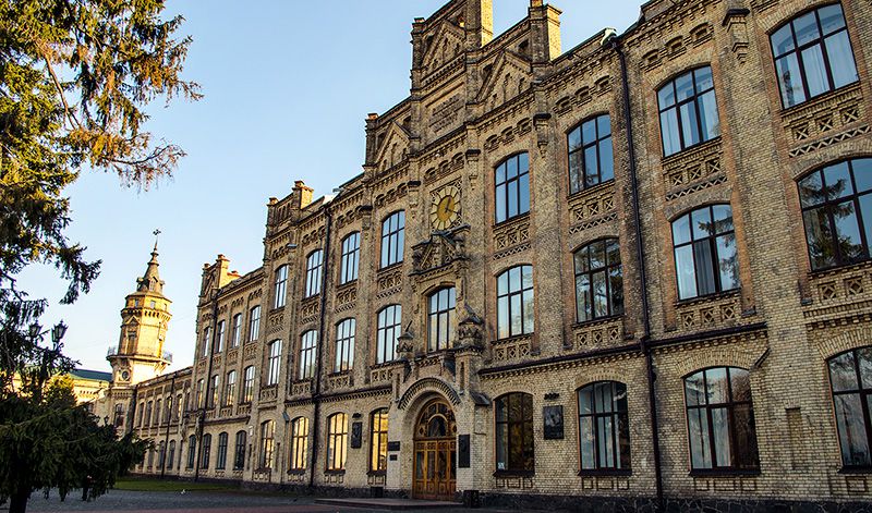 Чернівецький університет - серед найгарніших в Україні 