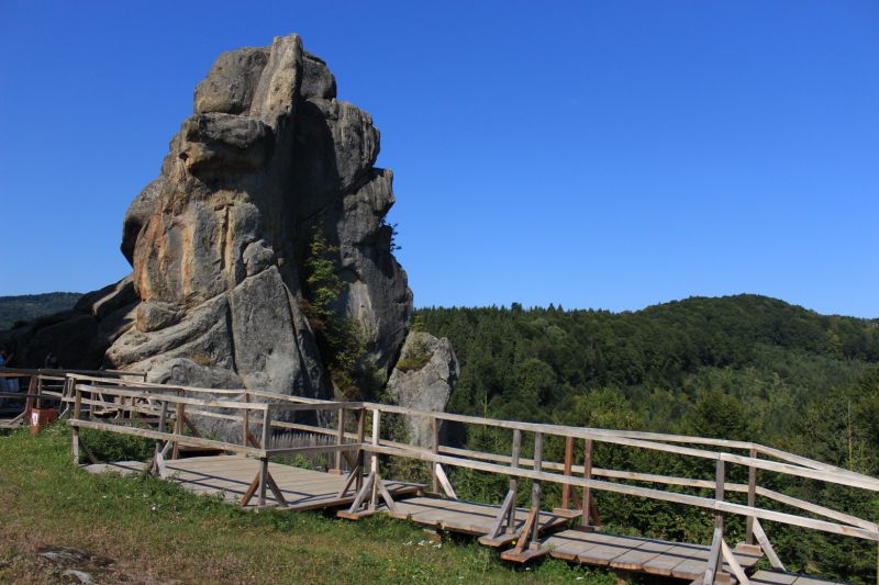 Урицькі скелі, Львівська область