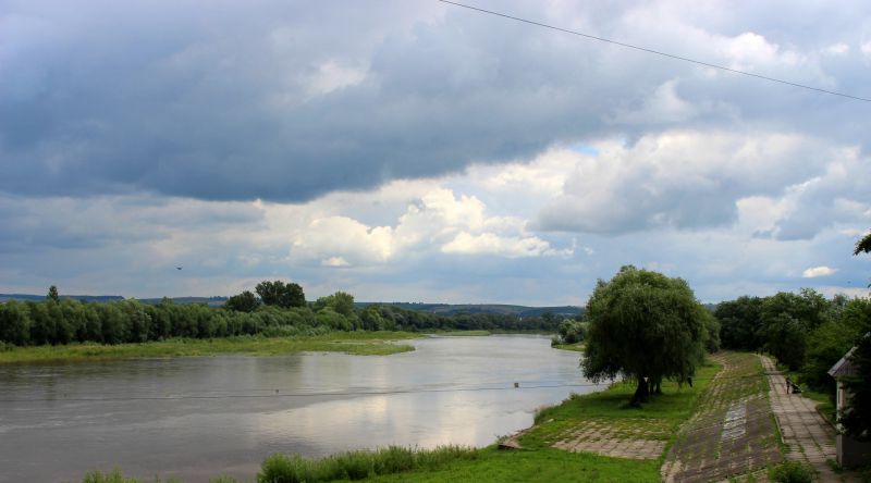 річка Дністер в Галичі