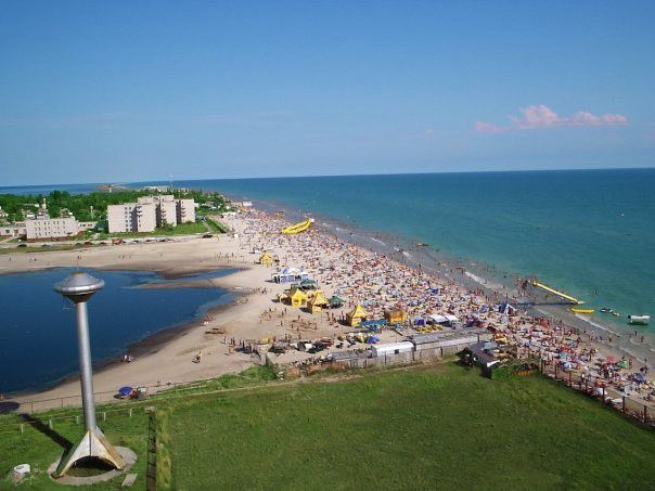 Вкажіть свої дати, щоб переглянути найактуальніші ціни та пропозиції готелів у Скадовську