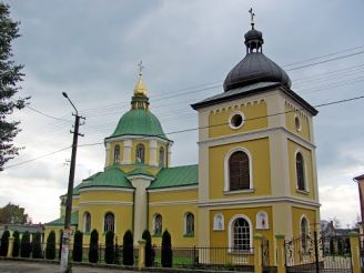 Church. Peter and Paul (Komarno)