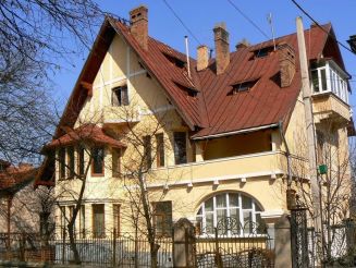 Дом генерала Катукова, Черновцы
