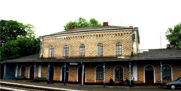 Railway station in Luzhany