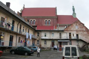 Монастир капуцинів (Церква Йосафата), Львів
