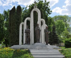 Памятник князьям Острожским, Острог