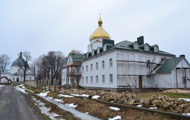 Петропавлівський чоловічий монастир, Світязь
