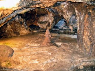 Red caves of Kizil-Koba