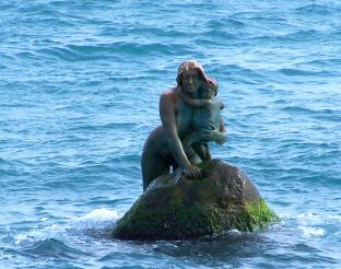 Mermaid sculpture, Mishor
