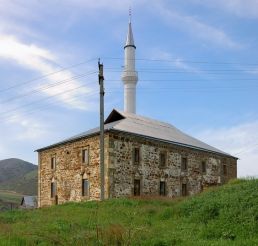 Mosque Aji Bay