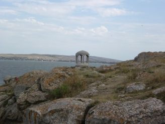 Gazebo Rotunda on the shore of the Gulf Arabatska