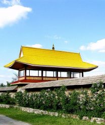 Buddhist monastery Sheychen-Ling ("Abode of the Great Knowledge")