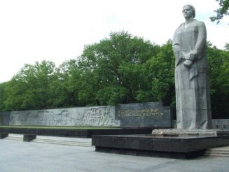 Мемориальный комплекс Славы Харькова