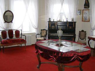 Starokrymskiy literary and art museum