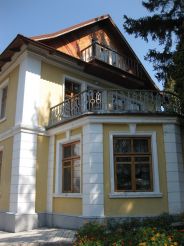 The Maksym Ryl's'kyi Literary Memorial Museum