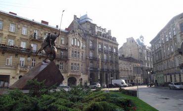 Hryhorenko Square