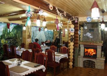 Ресторан Вишня, Поляниця