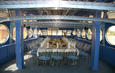 Boat-restaurant "Laguna"