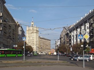 Roza Liuksemburh Square