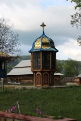 Петропавловская церковь, Космач