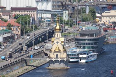 Церковь на воде, Киев