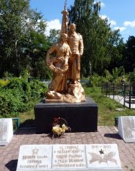 Memorial to Soviet soldiers Myrgorod