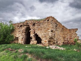Озаринецкая крепость, Озаринцы