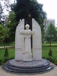 Monument to victims of the Holodomor