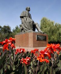Памятник Михаилу Коцюбинскому, Винница