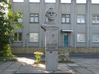 Gagarin monument, Chernobaevka