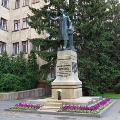 Monument to Vasily Karazin