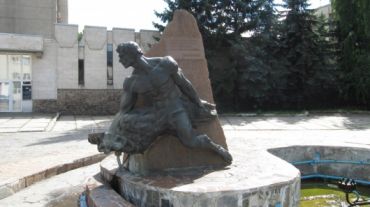 Пам'ятник Водопровідникові