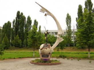 Пам'ятник Героям Чорнобиля