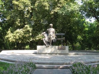 Monument to Taras Shevchenko, Chernigov