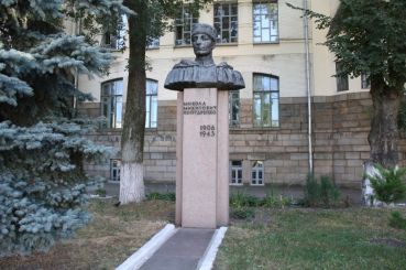 Monument Popudrenko Nicholas Nikitich