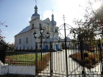Георгіївська церква, Голоби