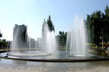 Fountain in the park Friendship