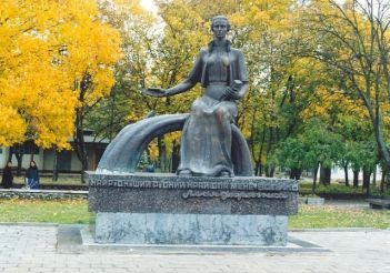 Monument to Lesia Ukrainka, Kovel