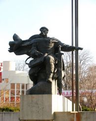 Пам'ятник Бояну, Черкаси