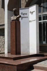 Пам'ятник Сухомлинському, Миколаїв