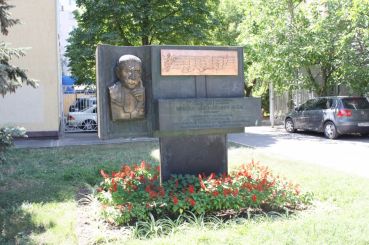 Monument Arcas Nikolai Nikolaevich