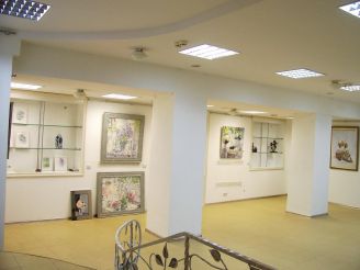 Garna Gallery