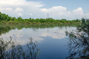 Nudist beach at Lake Magistrate, Chernigov