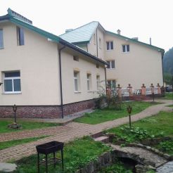 Дитячий табір-готель Шоколад, Славське