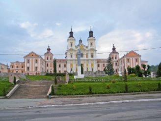 Єзуїтський монастир (Колегіум)
