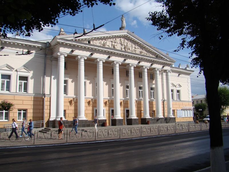 Театр імені Миколи Садовського, Вінниця — фото, опис, адреса