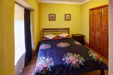 Luxury One-Bedroom Apartment on Ploscha Rynok 29
