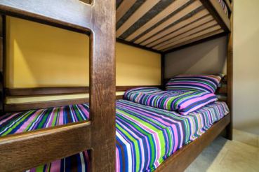 Bed in 4-Bed Mixed Dormitory Room