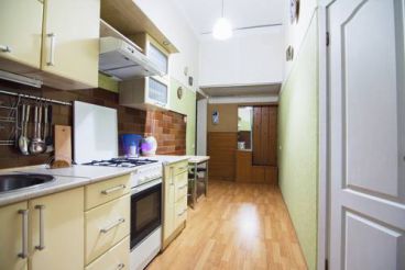 One-Bedroom Apartment on Mala Zhytomyrs'ka 16/3