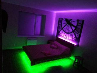 Apartment Neon